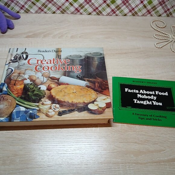 1978 Reader's Digest Creative Cooking Cookbook & Facts About Food Pamphlet - Picture 1 of 16